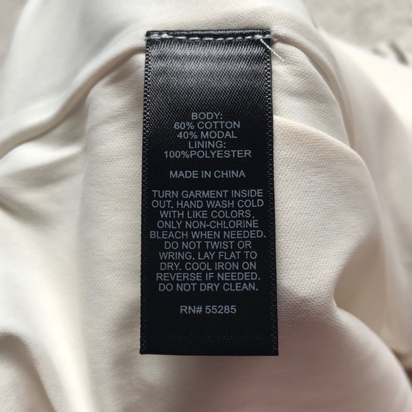 ☘️☘️ NWOT Express sequin mini skirt - Picture 8 of 8